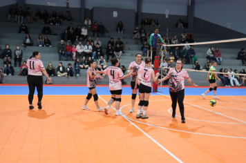 Foto - CAMPEONATO MUNICIPAL DE VÔLEI FEMININO 