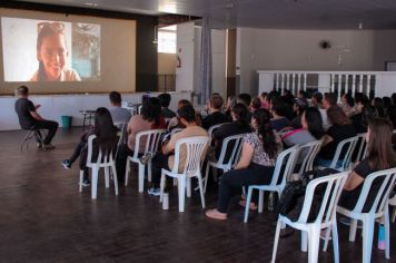 Prefeitura, em parceria com a 3ª Regional, capacita profissionais de saúde para o combate da dengue