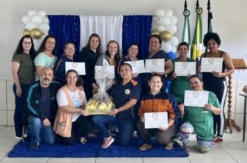 Escola Rural Municipal Padre Anchieta recebe homenagem da Secretaria de Educação