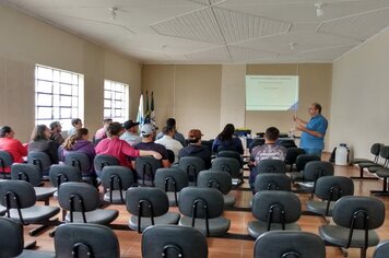 Foi realizado Curso de Inseminação Artificial em Piraí do Sul