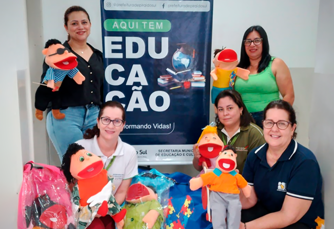 Secretaria de Educação fortalece a inclusão com entrega de Kits de Materiais Interativos