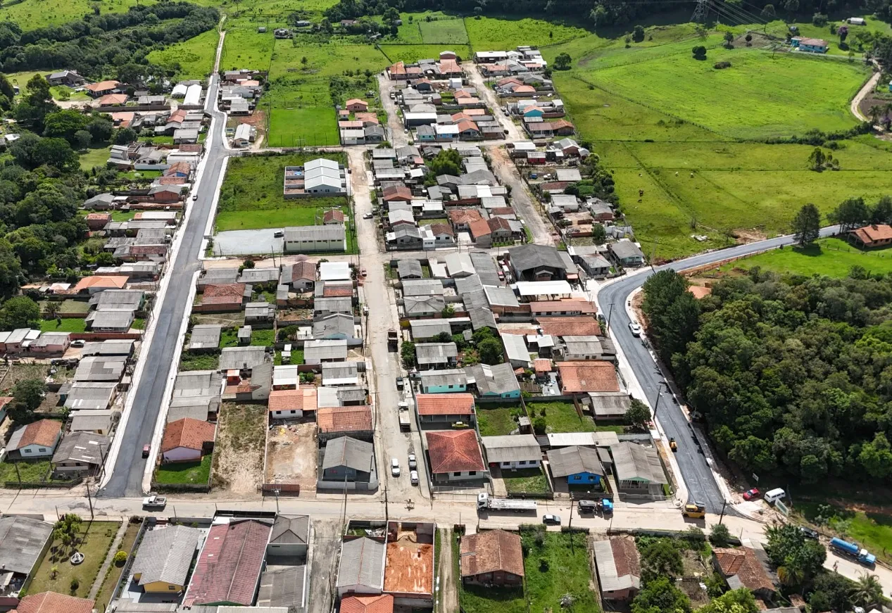 Pavimentação do Jardim Manoel Izidoro avança e atende antiga  reivindicação dos moradores