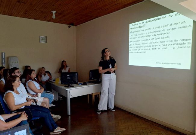 Todos contra a Dengue: Secretaria de Saúde realiza ação no DER de Piraí do Sul