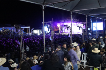 Foto - 4º PIRAÍ RODEO FEST - LEONARDO