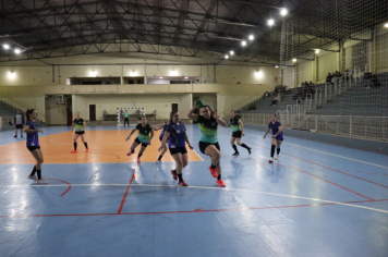 Foto - CAMPEONATO MUNICIPAL DE HANDEBOL FEMININO