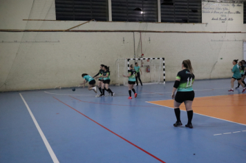 Foto - CAMPEONATO MUNICIPAL DE HANDEBOL FEMININO