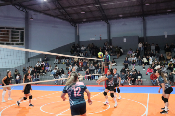 Foto - CAMPEONATO MUNICIPAL DE VÔLEI FEMININO 