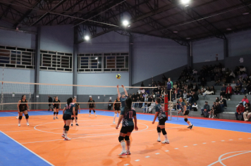 Foto - CAMPEONATO MUNICIPAL DE VÔLEI FEMININO 