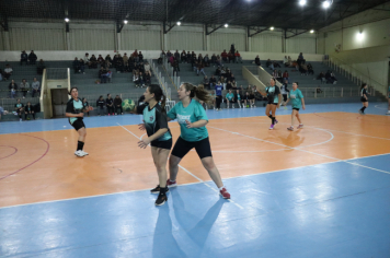 Foto - CAMPEONATO MUNICIPAL DE HANDEBOL FEMININO