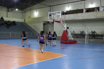 Foto - CAMPEONATO MUNICIPAL DE BASQUETE FEMININO