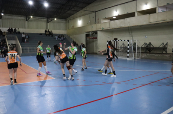 Foto - CAMPEONATO MUNICIPAL DE HANDEBOL FEMININO