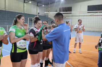 Foto - FINAL DO CAMPEONATO MUNICIPAL DE VÔLEI FEMININO