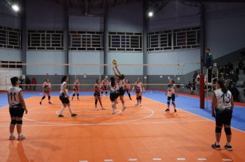 Foto - CAMPEONATO MUNICIPAL DE VÔLEI FEMININO 