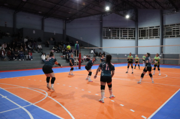 Foto - CAMPEONATO MUNICIPAL DE VÔLEI FEMININO 