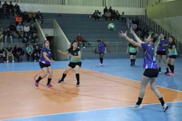 Foto - CAMPEONATO MUNICIPAL DE HANDEBOL FEMININO