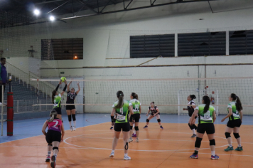 Foto - FINAL DO CAMPEONATO MUNICIPAL DE VÔLEI FEMININO