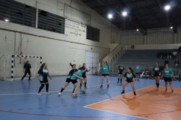 Foto - CAMPEONATO MUNICIPAL DE HANDEBOL FEMININO
