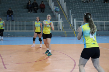 Foto - CAMPEONATO MUNICIPAL DE HANDEBOL FEMININO