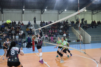 Foto - FINAL DO CAMPEONATO MUNICIPAL DE VÔLEI FEMININO