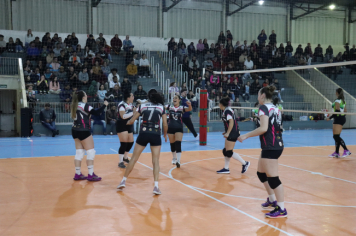 Foto - FINAL DO CAMPEONATO MUNICIPAL DE VÔLEI FEMININO