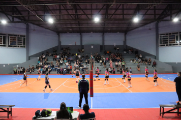 Foto - CAMPEONATO MUNICIPAL DE VÔLEI FEMININO 