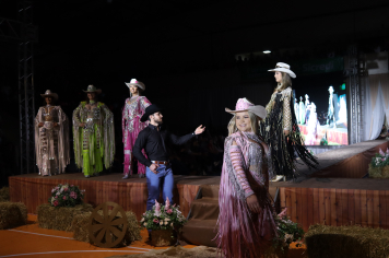 Foto - CONCURSO DA RAINHA DO 4º PIRAÍ RODEO FEST!