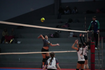 Foto - Campeonato Regional - Vôlei feminino 