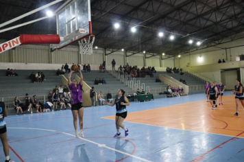 Foto - CAMPEONATO MUNICIPAL DE BASQUETE FEMININO
