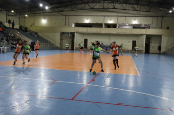Foto - CAMPEONATO MUNICIPAL DE HANDEBOL FEMININO