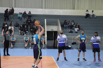 Foto - CAMPEONATO MUNICIPAL DE BASQUETE MASCULINO