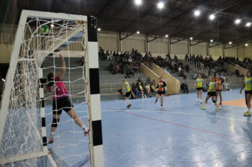 Foto - CAMPEONATO MUNICIPAL DE HANDEBOL FEMININO