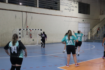 Foto - CAMPEONATO MUNICIPAL DE HANDEBOL FEMININO
