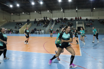 Foto - CAMPEONATO MUNICIPAL DE HANDEBOL FEMININO