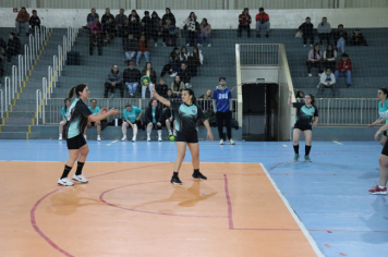 Foto - CAMPEONATO MUNICIPAL DE HANDEBOL FEMININO