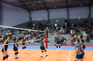 Foto - CAMPEONATO MUNICIPAL DE VÔLEI FEMININO 