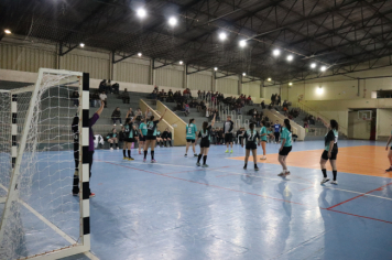 Foto - CAMPEONATO MUNICIPAL DE HANDEBOL FEMININO