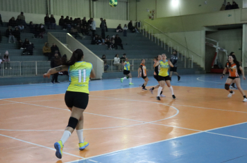 Foto - CAMPEONATO MUNICIPAL DE HANDEBOL FEMININO