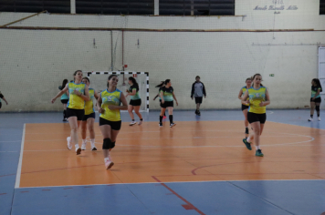 Foto - CAMPEONATO MUNICIPAL DE HANDEBOL FEMININO