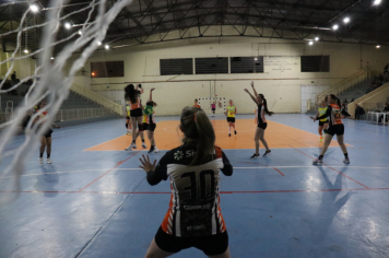 Foto - CAMPEONATO MUNICIPAL DE HANDEBOL FEMININO