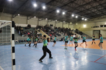 Foto - CAMPEONATO MUNICIPAL DE HANDEBOL FEMININO
