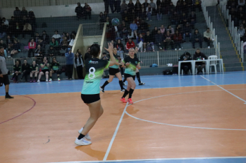 Foto - CAMPEONATO MUNICIPAL DE HANDEBOL FEMININO