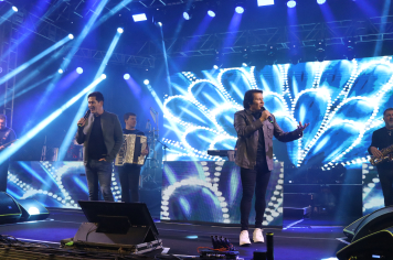 Foto - 4º Piraí Rodeo Fest - Gian e Giovani