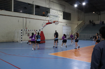 Foto - CAMPEONATO MUNICIPAL DE BASQUETE FEMININO