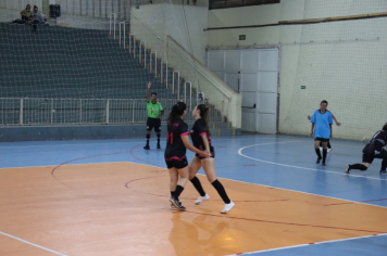 Foto - CAMPEONATO POPULAR MUNICIPAL DE FUTSAL FEMININO