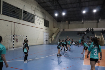 Foto - CAMPEONATO MUNICIPAL DE HANDEBOL FEMININO