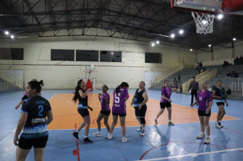 Foto - CAMPEONATO MUNICIPAL DE BASQUETE FEMININO