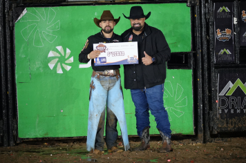 Foto - 4º PIRAÍ RODEO FEST - LEONARDO