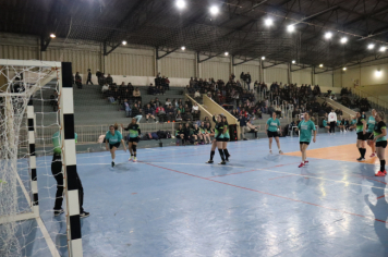 Foto - CAMPEONATO MUNICIPAL DE HANDEBOL FEMININO