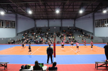 Foto - CAMPEONATO MUNICIPAL DE VÔLEI FEMININO 