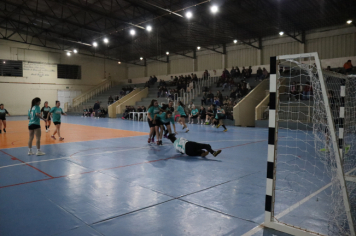 Foto - CAMPEONATO MUNICIPAL DE HANDEBOL FEMININO